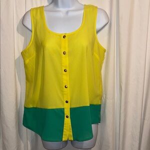 A’gaci Size M - Yellow/Green Button-Down